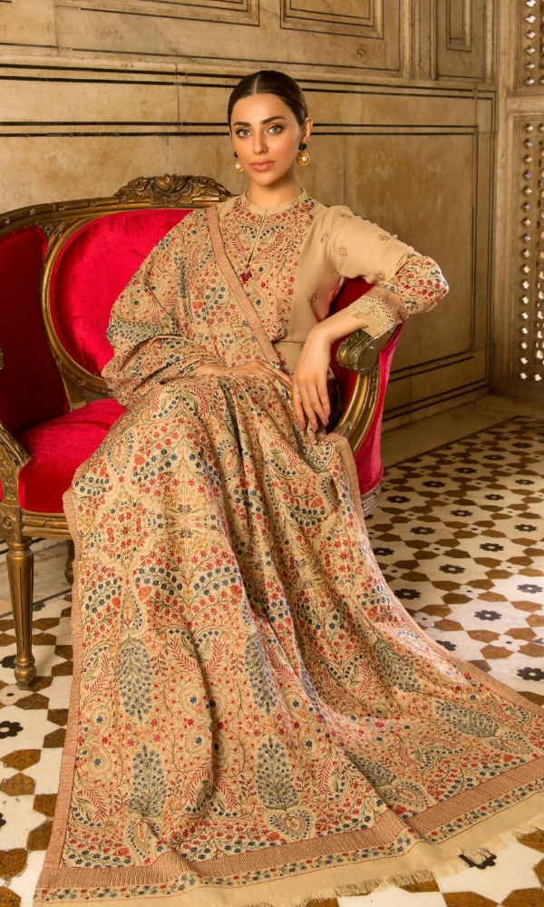 Bareeze -3PC Dhanak Embroidered Suit -
