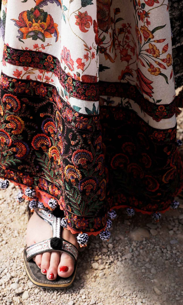 Hussain Rehar - 3PC Heavy Embroidered Dhanak Suit ( Printed Wool Shawl )