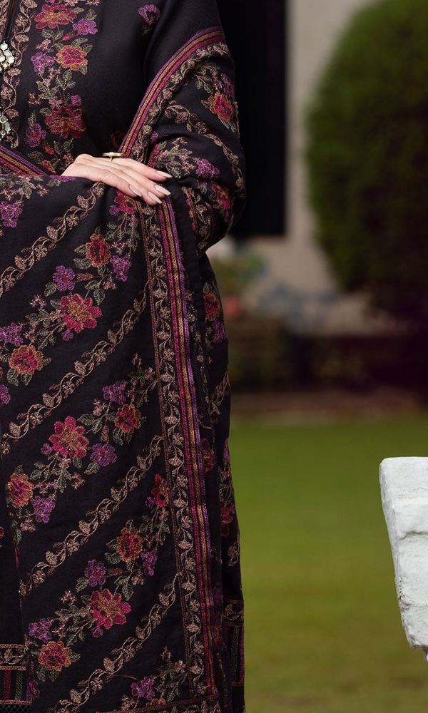 Bareeze - 3PC Embroidered Shirt With Heavy Embroidered Dhanak Shawl -