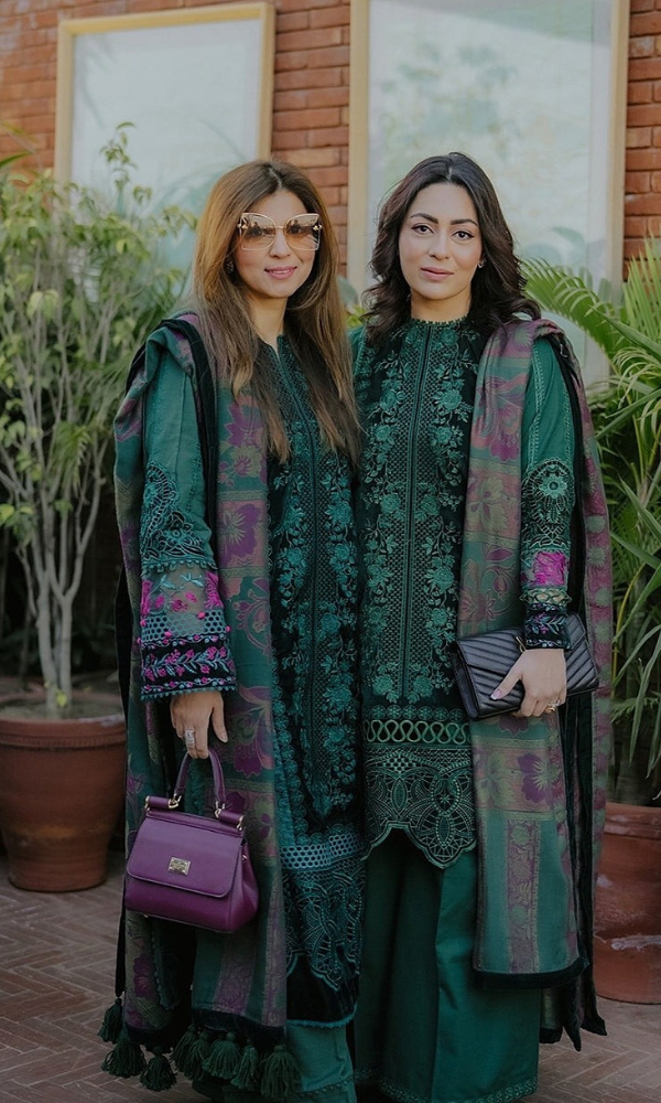 Maria.B 3PC Embroidered Lawn Shirt with Printed Dupatta