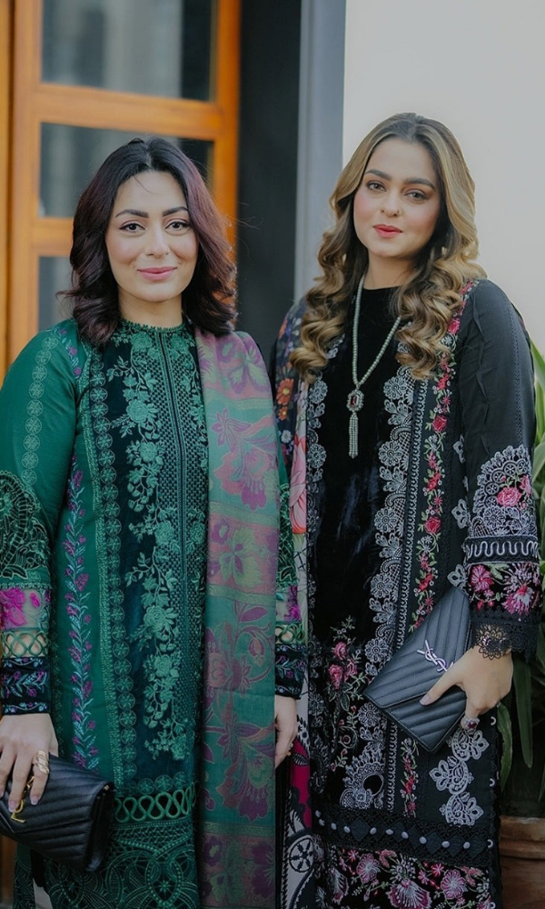 Maria.B 3PC Embroidered Lawn Shirt with Printed Dupatta