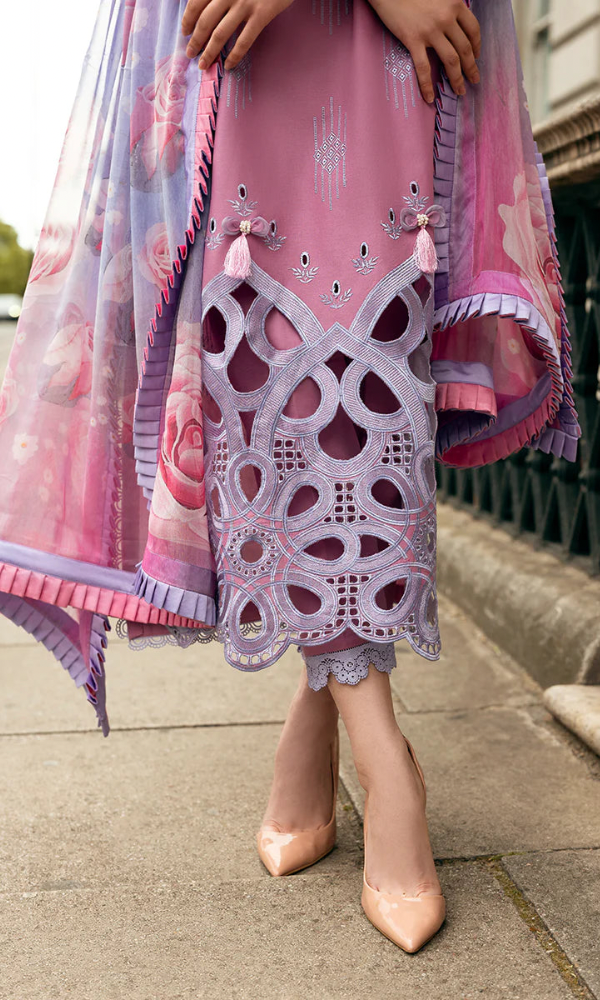 Mushq 3PC - Heavy Embroidered Chickan Kari Lawn Suit ( Fine Printed Silk Dupatta )