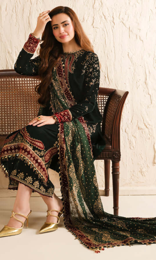 Jazmine 3PC Heavy Embroidered Velvet Suit ( Full Embroidered Chiffon Dupatta ) Jazmine