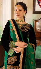 Zainab Chottani - 3PC Velvet Embroidered Suit
