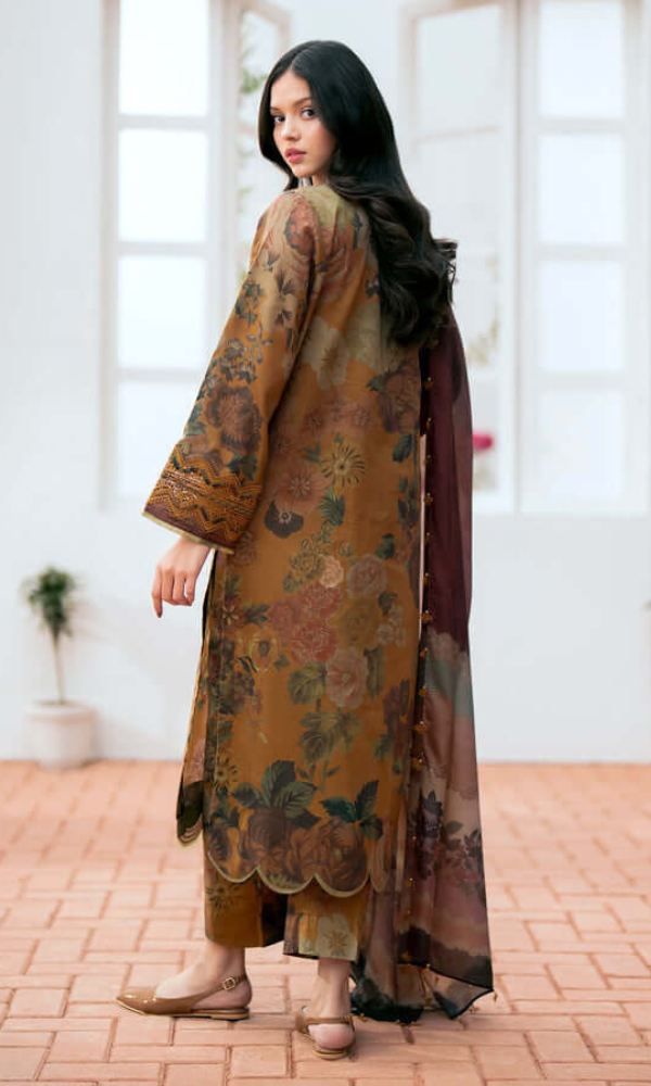 Baroque 3PC - Digital Printed Khaddar Suit  Printed Khaddar Dupatta