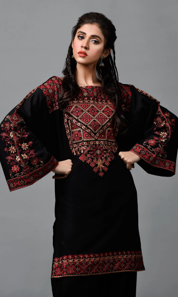 Kayseria - 3PC Heavy Embroidered Lawn Suit  Full Embroidered Chiffon Dupatta