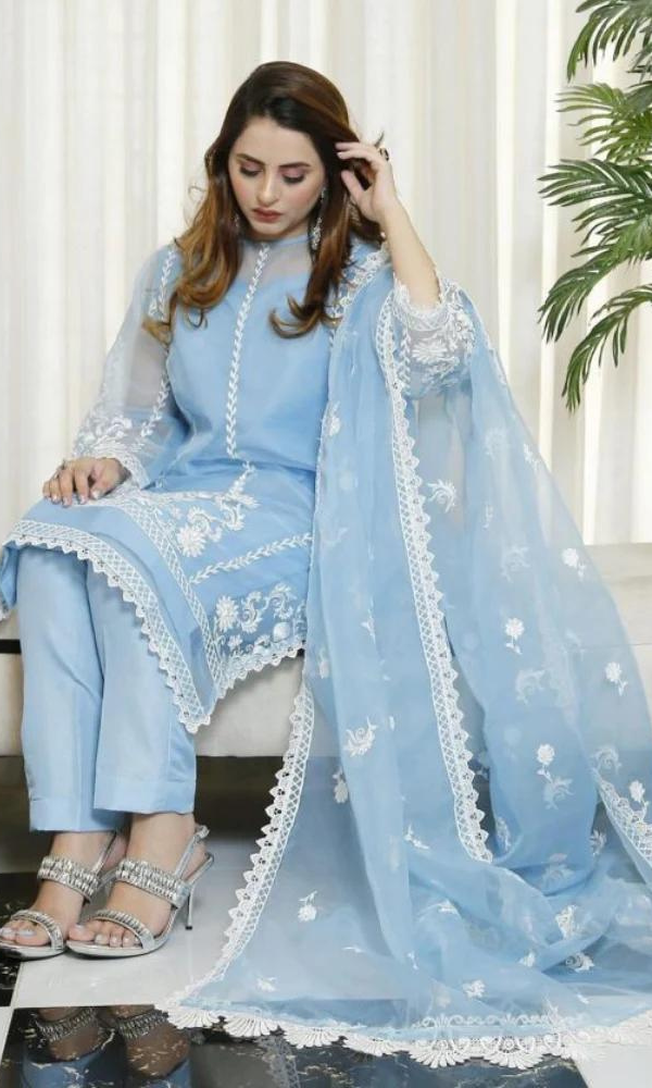 Nadia Farooqi - 3PC Organza Embroidered Shirt With Organza Embroidered Dupatta NF#1073