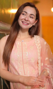 MARIA.B - 3PC Embroidered Lawn Suit With Embroidered Organza Dupatta With Pallu