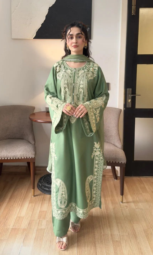 Batik 3PC (Unstitched) Embroidered Lawn Suit IZ-987