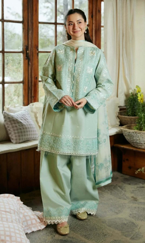 Zara Shah Jahan - 3PC Heavy Embroidered Lawn Suit Fine Printed Silk Dupatta
