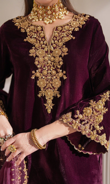 Baroque - 3PC Velvet Embroidered Suit - Ajk7189