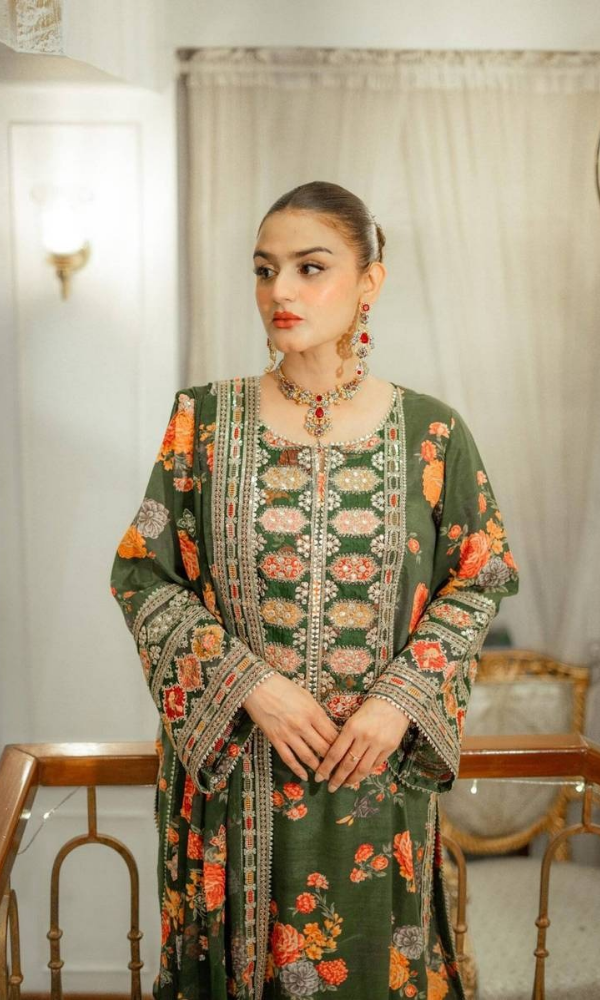 Baroque 3PC Heavy Embroidered Shamoz Silk Suit ( Four-sided Embroidered Ready to Wear Shamoz Silk Dupatta )